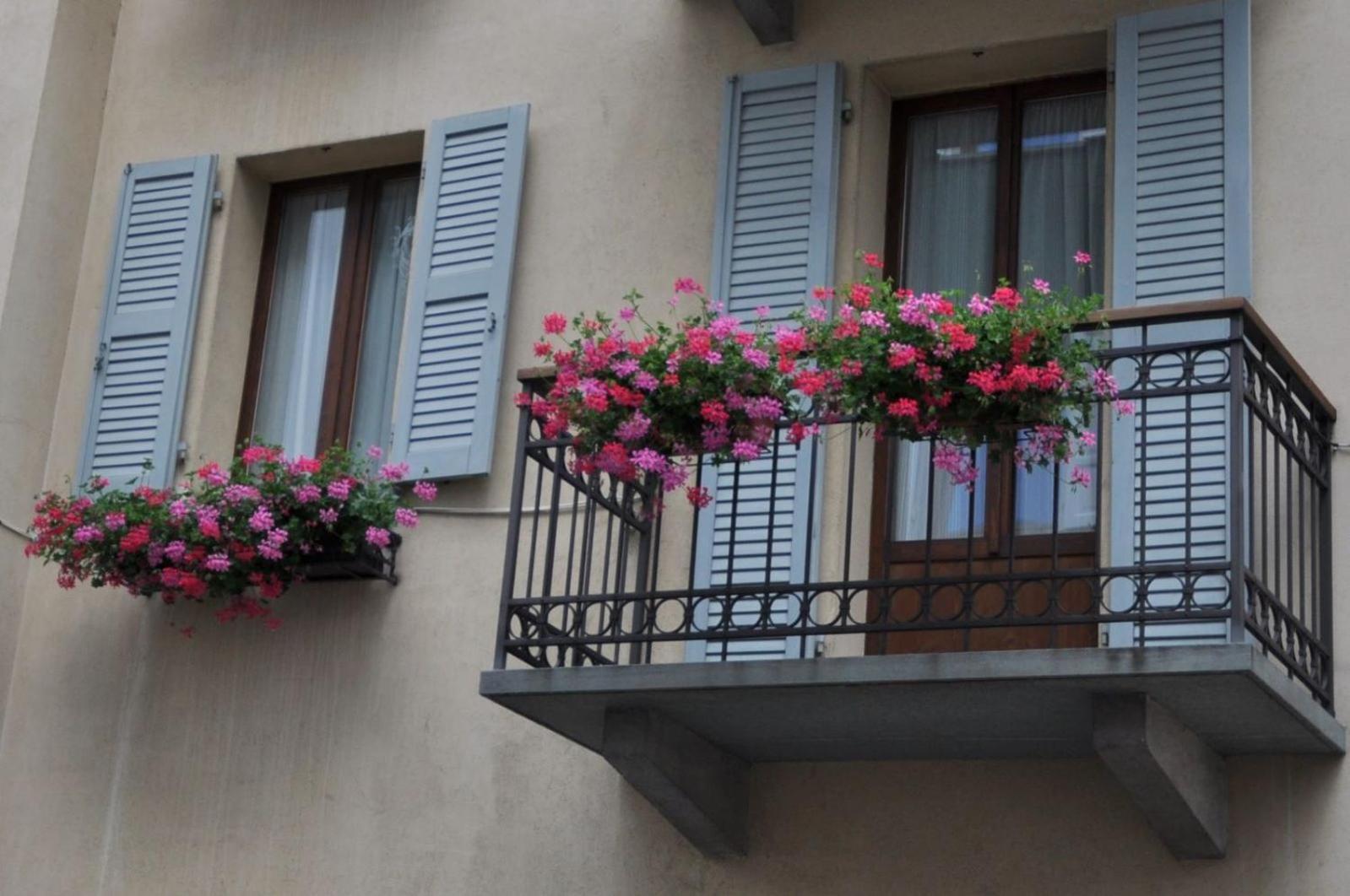 Meuble Albergo Dante Μπόρμιο Εξωτερικό φωτογραφία