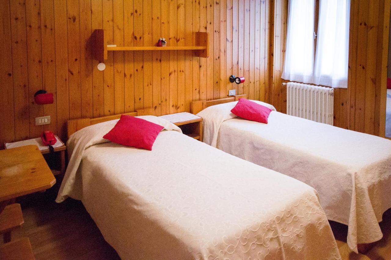 Meuble Albergo Dante Μπόρμιο Εξωτερικό φωτογραφία