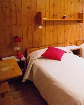 Meuble Albergo Dante Μπόρμιο Εξωτερικό φωτογραφία