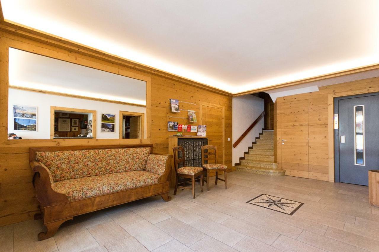Meuble Albergo Dante Μπόρμιο Εξωτερικό φωτογραφία